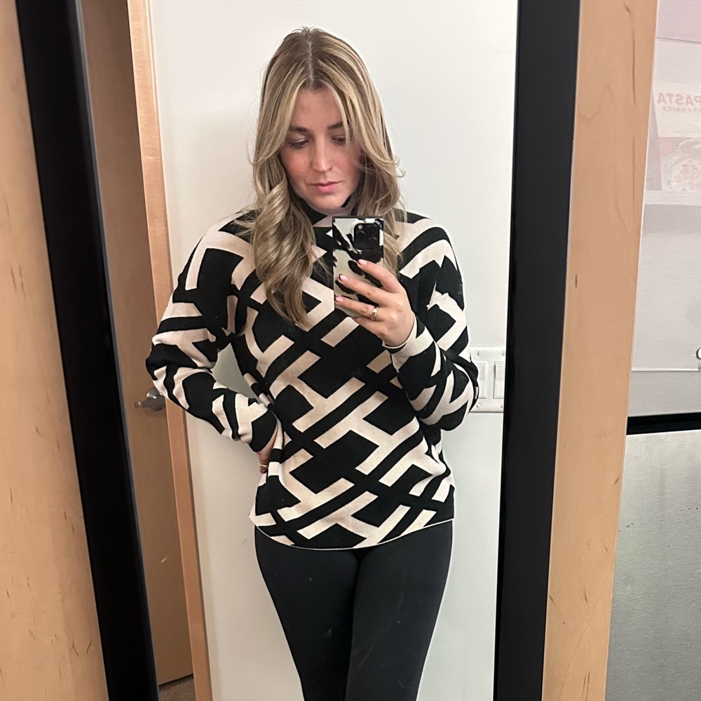Geometric Mock Neck Sweater | Black Tan Pattern Knit | Size M